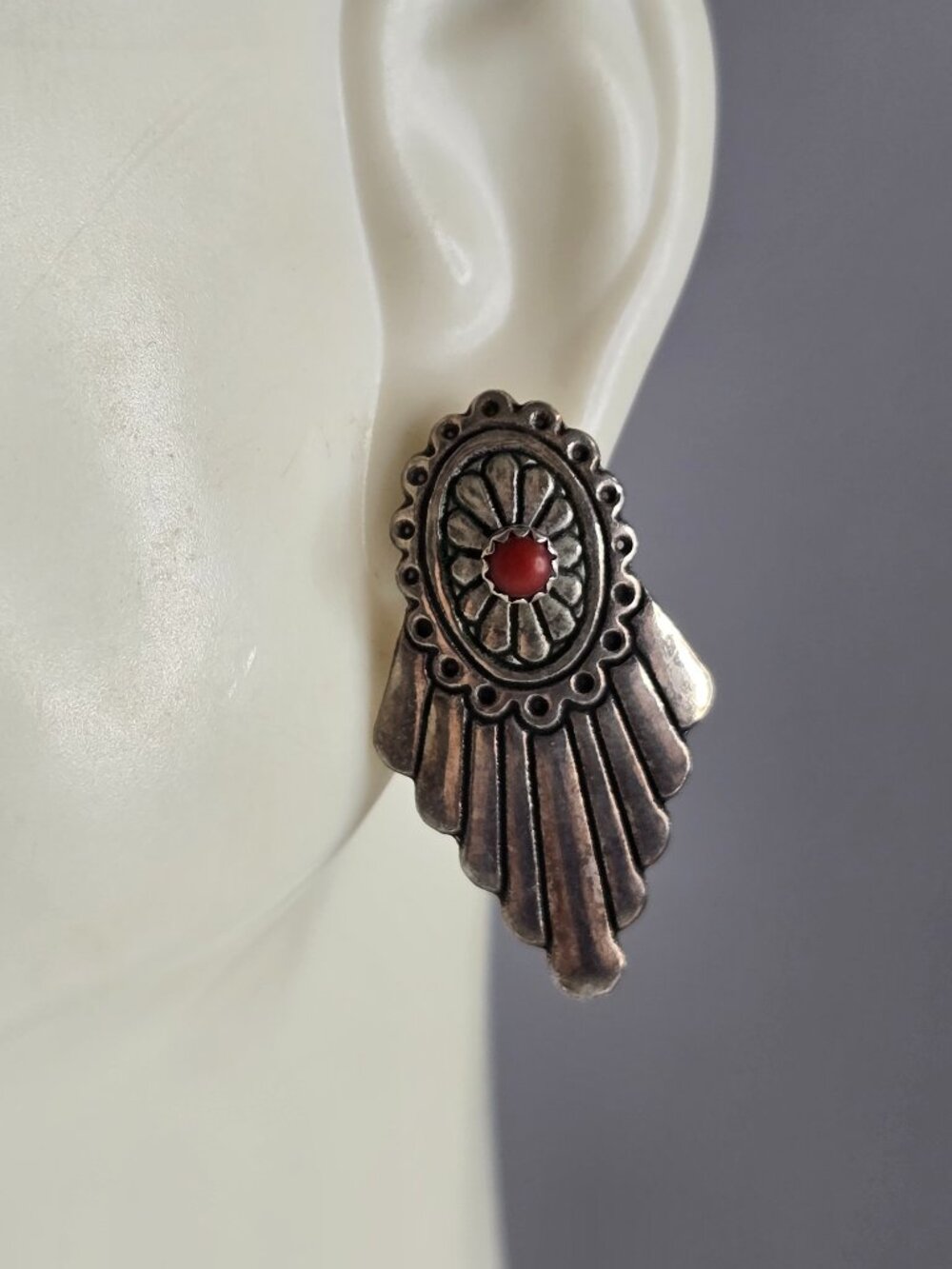 Womens Estate Sterling Silver Southwestern Coral Earrings 3.7g E1992